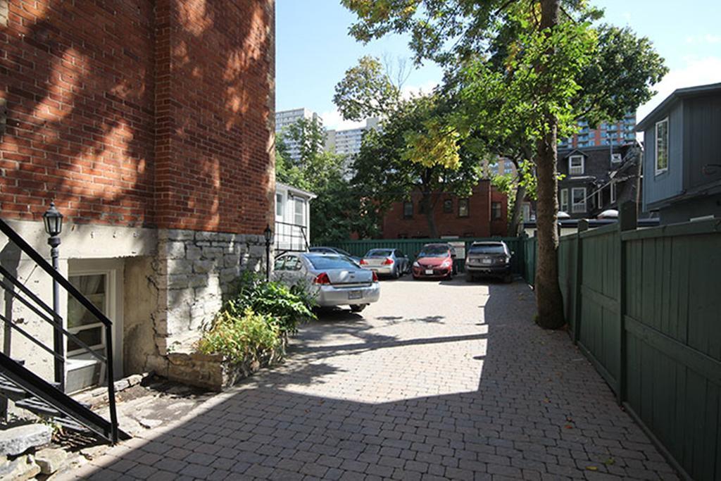 Albert House Inn Ottawa Exterior photo