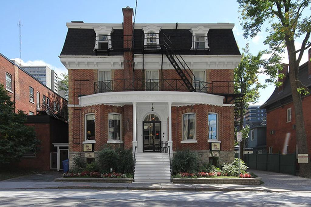 Albert House Inn Ottawa Exterior photo